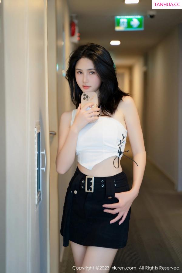   [XiuRen]高清写真图 2023.05.25 No.6798 艾希儿 清爽美腿第24张图片